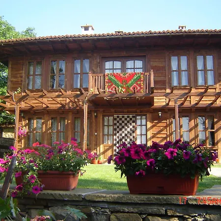 Guest house Kenara 2*