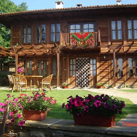 Guest house Kenara 2*
